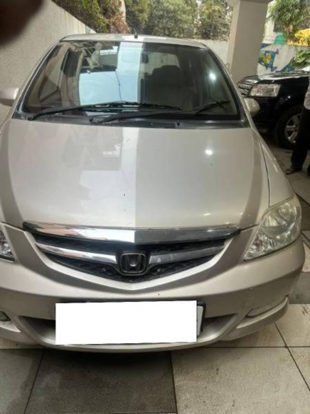 https://images10.gaadi.com/usedcar_image/4318051/original/processed_8efd98bb-d987-4c02-b851-380233e86b39.jpeg?imwidth=6400