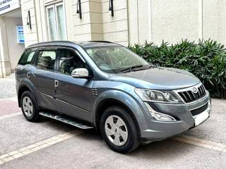 Mahindra XUV500 Mahindra XUV500 AT W6 2WD