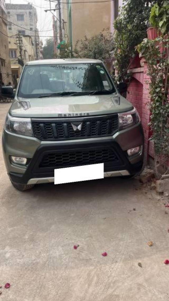 https://images10.gaadi.com/usedcar_image/4318403/original/processed_273f6195-35a5-4460-aec5-444f959cecf8.jpg?imwidth=6400