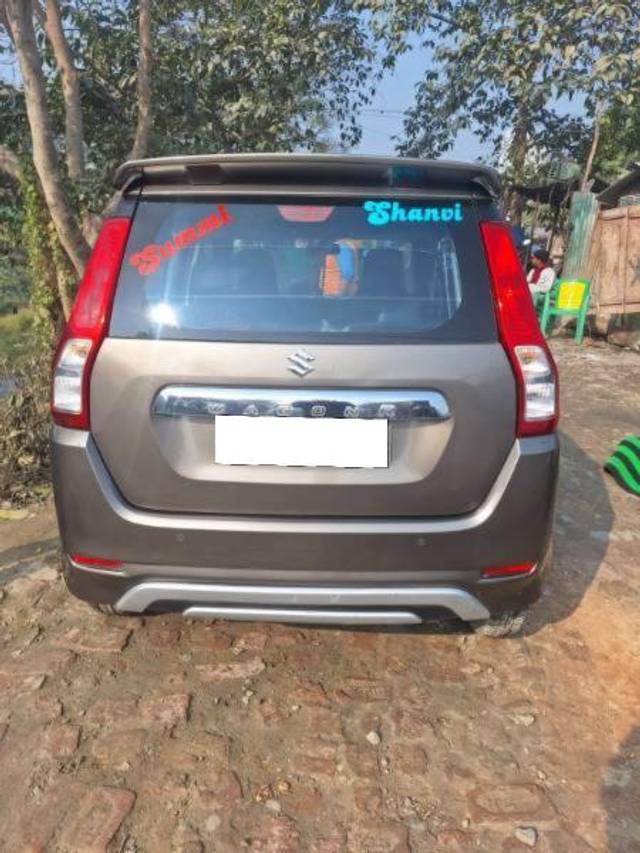 https://images10.gaadi.com/usedcar_image/4318412/original/processed_d134a192-e4b8-4891-84ce-1aa9806a0e2e.jpg?imwidth=6401