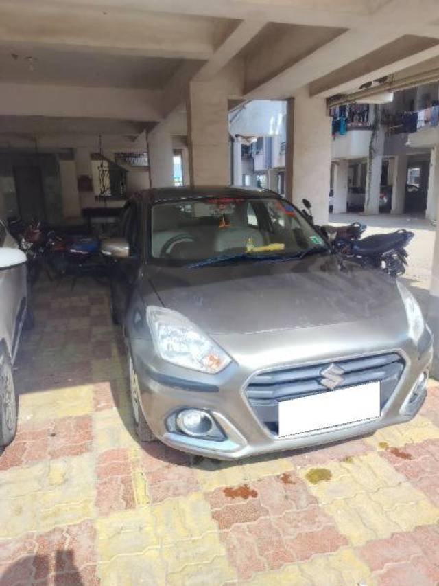 https://images10.gaadi.com/usedcar_image/4318417/original/processed_d168d8a0-20cb-4fed-9d48-35e683917437.jpg?imwidth=6400