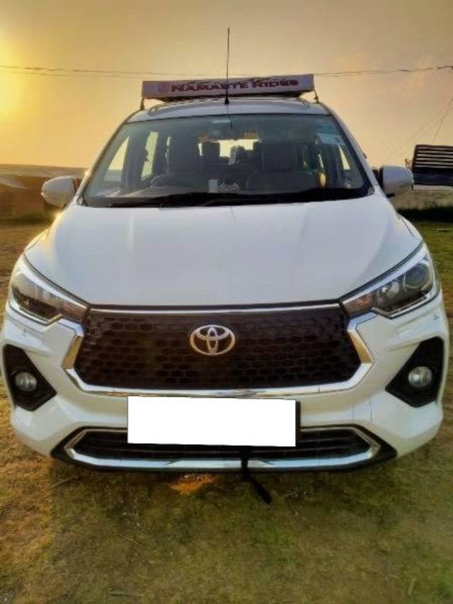 https://images10.gaadi.com/usedcar_image/4318422/original/processed_b8374a2a-5377-4eef-b084-900e5194b408.jpeg?imwidth=6400