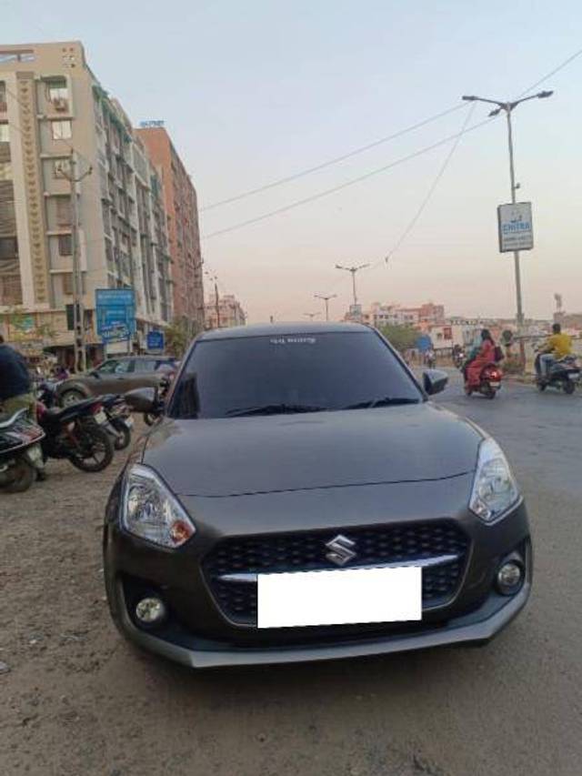 https://images10.gaadi.com/usedcar_image/4318428/original/b8c7f00fc691270bf26bd57328e8d560.jpg?imwidth=6400