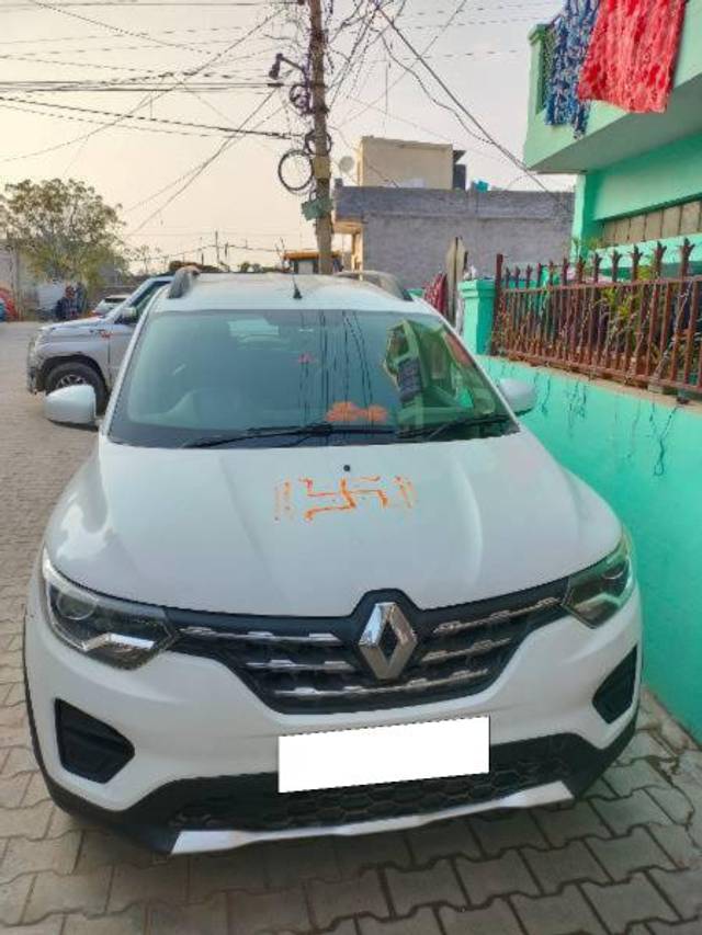 https://images10.gaadi.com/usedcar_image/4318494/original/processed_9b5fda7d-0584-4f32-8f91-1c3d917dba7b.jpg?imwidth=6400