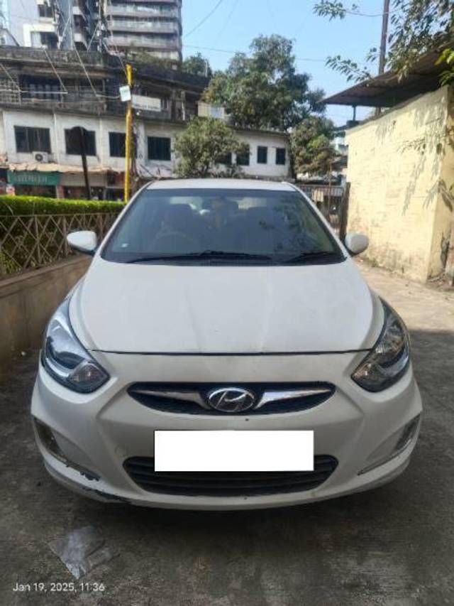 https://images10.gaadi.com/usedcar_image/4318566/original/3d9ca29faadc6d440a4f628dd4ba90ac.jpg?imwidth=6401