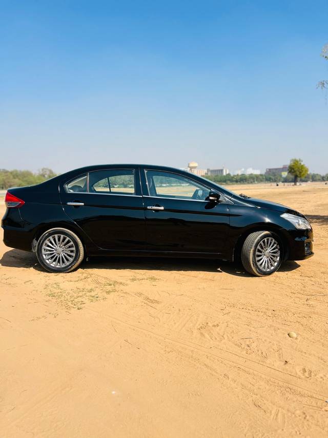 https://images10.gaadi.com/usedcar_image/4318609/original/dbd4f89eaddad30d5cd41bd2cc3f37f3.jpeg?imwidth=6401