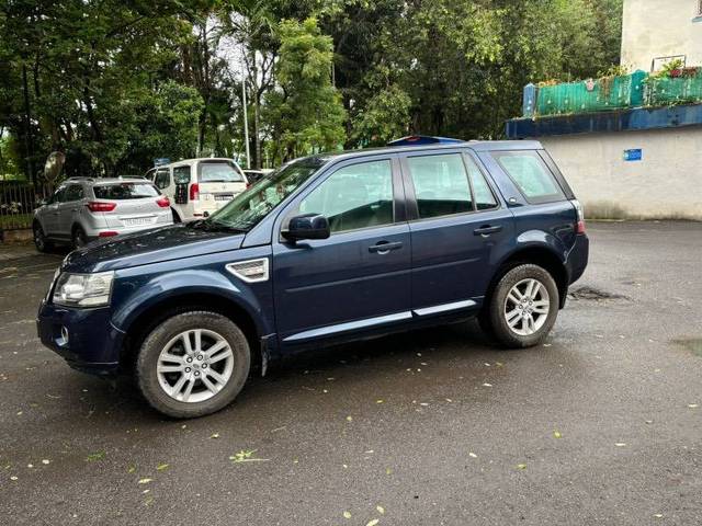 https://images10.gaadi.com/usedcar_image/4318619/original/5becce3e638194ca82cdc4bd54f49a39.jpg?imwidth=6402