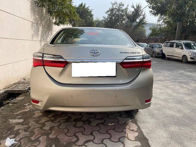 https://images10.gaadi.com/usedcar_image/4318621/original/b29d21f097e3ed7d06914220b3bf756a.jpeg?imwidth=6401