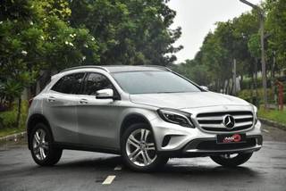 Mercedes-Benz GLA Class 2014-2017 Mercedes-Benz GLA Class 200 CDI