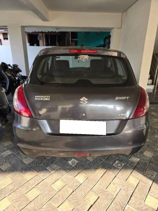 https://images10.gaadi.com/usedcar_image/4318804/original/processed_7c164a98-3ca0-42bd-abd2-8dba6a7b27cd.jpg?imwidth=6402