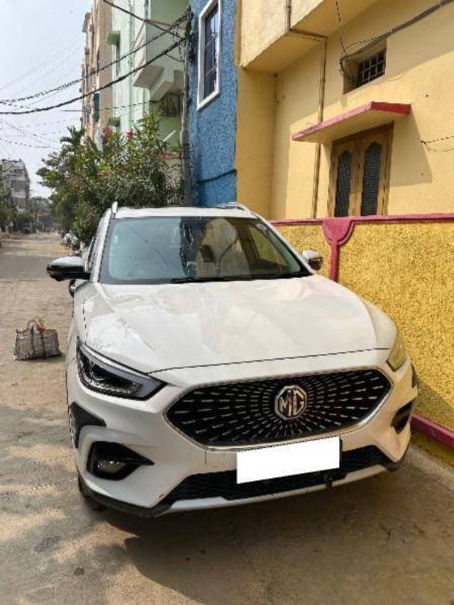 https://images10.gaadi.com/usedcar_image/4318846/original/b3e926a0d689cf7ad2c7a68261d56a65.jpeg?imwidth=6400