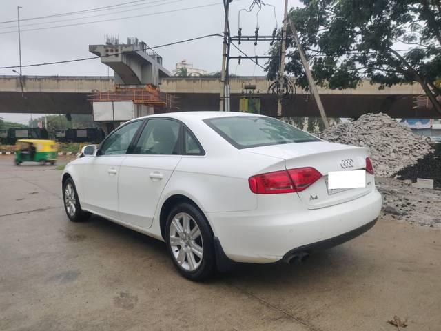 https://images10.gaadi.com/usedcar_image/4318891/original/processed_81ce8daeeac971b439a794a4e184b2da.jpg?imwidth=6402