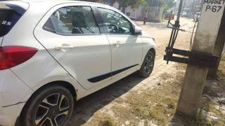 Tata Tiago 2015-2019 Tata Tiago 1.2 Revotron XT