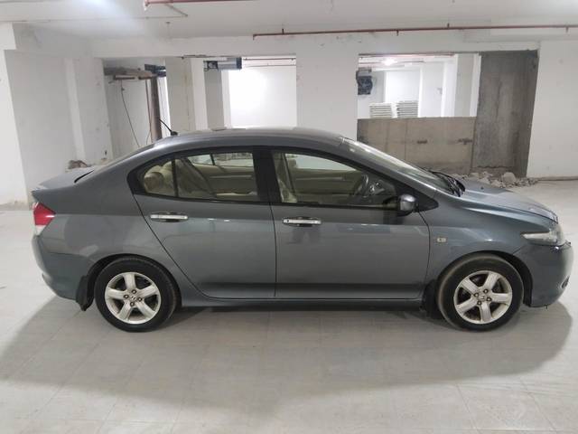 https://images10.gaadi.com/usedcar_image/4318988/original/ba19b26f89c6cccbbed15c71c8157f44.jpg?imwidth=6401