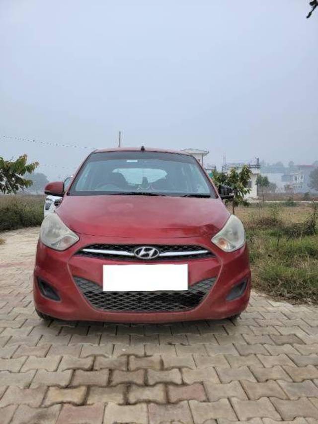 https://images10.gaadi.com/usedcar_image/4319007/original/80c9d3f316d7b723a82c9313f8aa2517.jpg?imwidth=6400