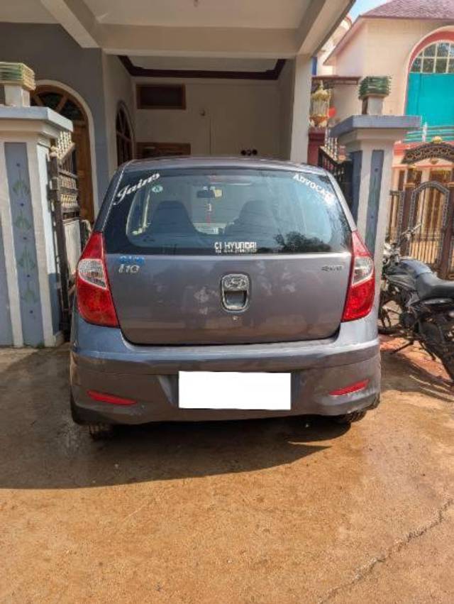 https://images10.gaadi.com/usedcar_image/4319062/original/processed_62620240-2de2-4fa6-8d88-b3d839f8d035.jpg?imwidth=6402