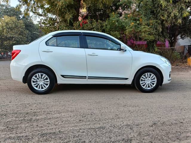 https://images10.gaadi.com/usedcar_image/4319078/original/33565242c07c5a79eea5f54b95f6d704.jpg?imwidth=6402