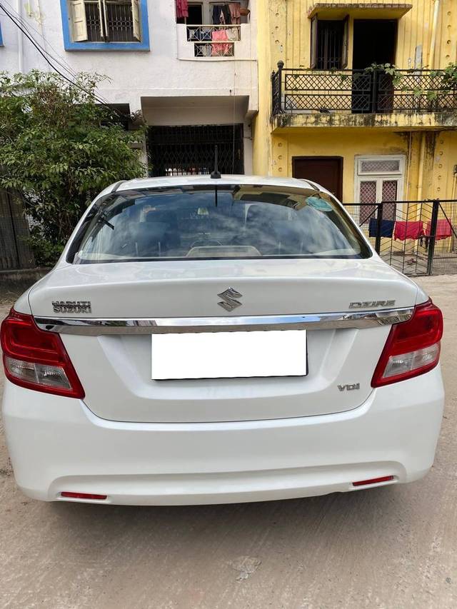 https://images10.gaadi.com/usedcar_image/4319078/original/processed_086fc45a105ccc9c0750264358e4ac5d.jpg?imwidth=6401