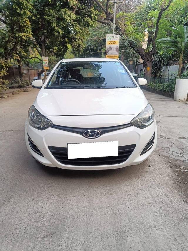 https://images10.gaadi.com/usedcar_image/4319091/original/processed_6a2181fe2d70664da6ee28ce466532aa.jpeg?imwidth=6400