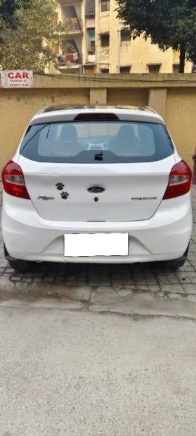 https://images10.gaadi.com/usedcar_image/4319107/original/processed_4b67662a-c33e-46f6-ae07-0677fb00dbe4.jpg?imwidth=6401