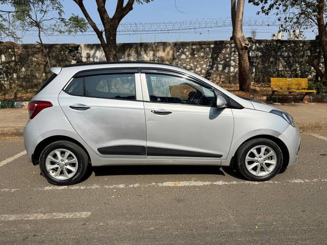 https://images10.gaadi.com/usedcar_image/4319205/original/processed_76e66b8691be943e90bf84b53a3be108.jpg?imwidth=6401