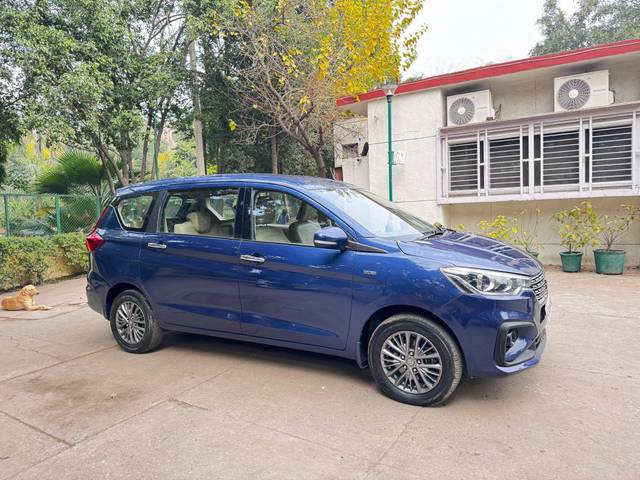 https://images10.gaadi.com/usedcar_image/4319281/original/bdbed8a4c0c12ca0dd49fe28552ba8f1.jpeg?imwidth=6400