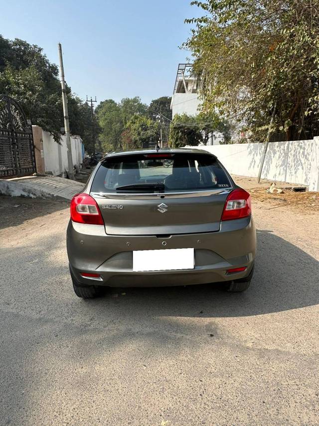 https://images10.gaadi.com/usedcar_image/4319457/original/processed_d9c5d98076dd03af370114d765ed5ee9.jpg?imwidth=6402