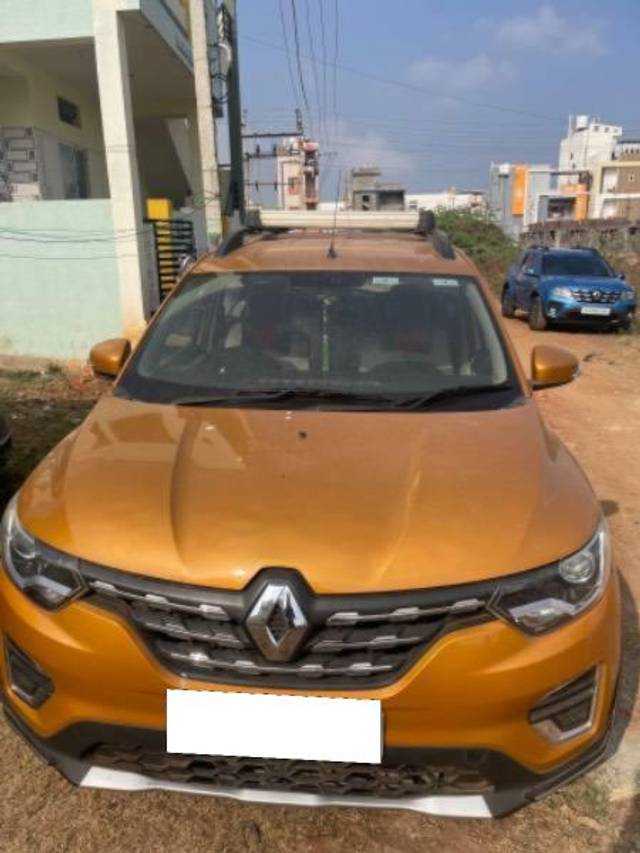 https://images10.gaadi.com/usedcar_image/4319545/original/processed_f7729464-1aba-47da-8a3f-d548b2118bb2.jpg?imwidth=6400