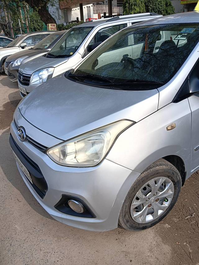 https://images10.gaadi.com/usedcar_image/4319665/original/processed_daff033e389447db1cd02ccfa8a0b914.jpg?imwidth=6400