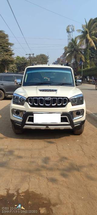 Mahindra Scorpio 2014-2022 Mahindra Scorpio S5 BSIV