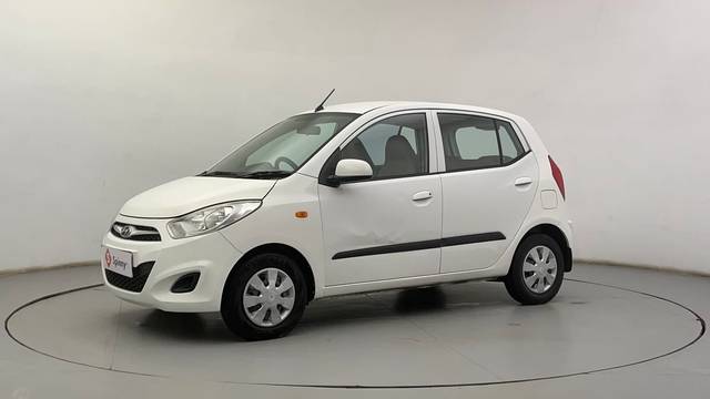 https://images10.gaadi.com/usedcar_image/4319986/original/ad8ecbee019745f58a92a35cacab8595.JPG?imwidth=6400