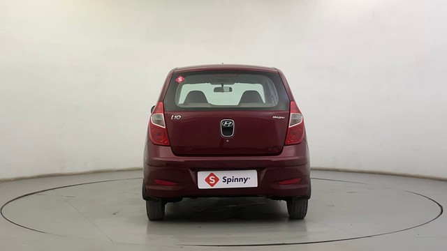 Second-hand 2013 Hyundai i10 Magna 1.1 for sale in Ahmedabad-4