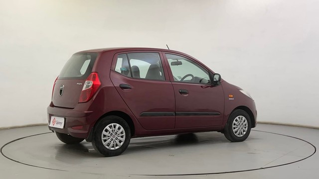 Second-hand 2013 Hyundai i10 Magna 1.1 for sale in Ahmedabad-3