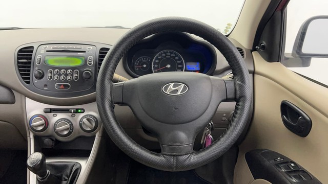 Second-hand 2013 Hyundai i10 Magna 1.1 for sale in Ahmedabad-28