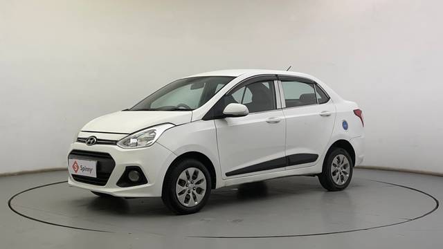 https://images10.gaadi.com/usedcar_image/4320120/original/3601f1b043b78cf1c507279e3baaddd2.JPG?imwidth=6400