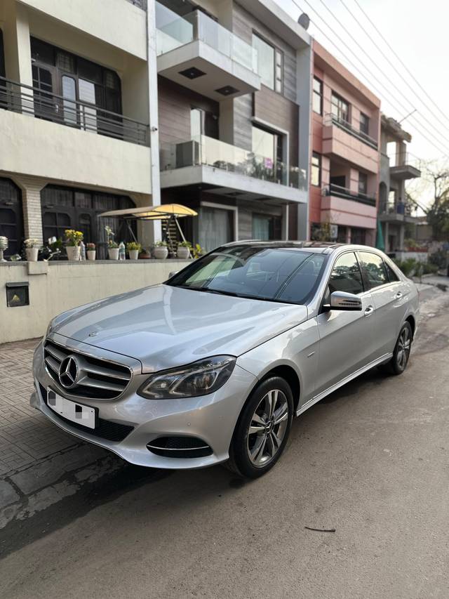 https://images10.gaadi.com/usedcar_image/4320374/original/78c9f7a399885ae78083b8b6a576ffd0.jpg?imwidth=6402