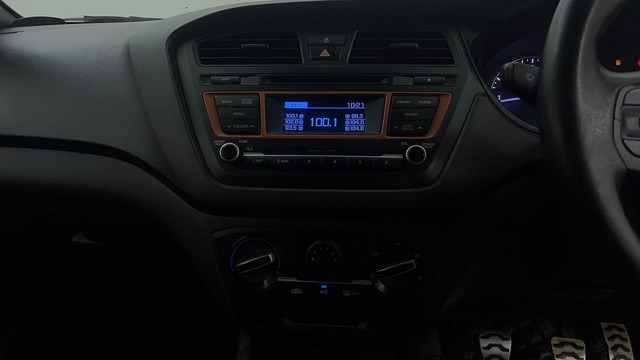 Second-hand 2015 Hyundai i20 Active 1.2 S for sale in New Delhi-36