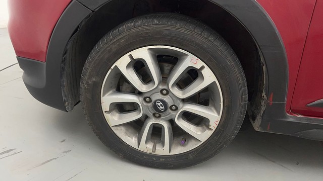 Second-hand 2015 Hyundai i20 Active 1.2 S for sale in New Delhi-20