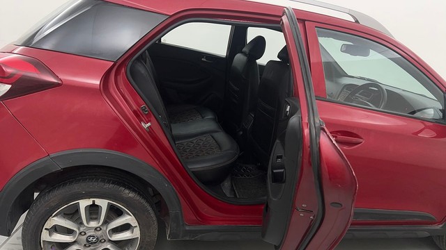 Second-hand 2015 Hyundai i20 Active 1.2 S for sale in New Delhi-28