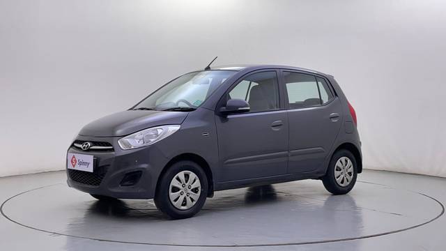 https://images10.gaadi.com/usedcar_image/4320642/original/39556c39e4eb2ecea5686e2996d7c13d.JPG?imwidth=6400