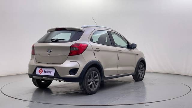 https://images10.gaadi.com/usedcar_image/4320661/original/6c3940e766bf9edb41b76457158ac7a2.JPG?imwidth=6400