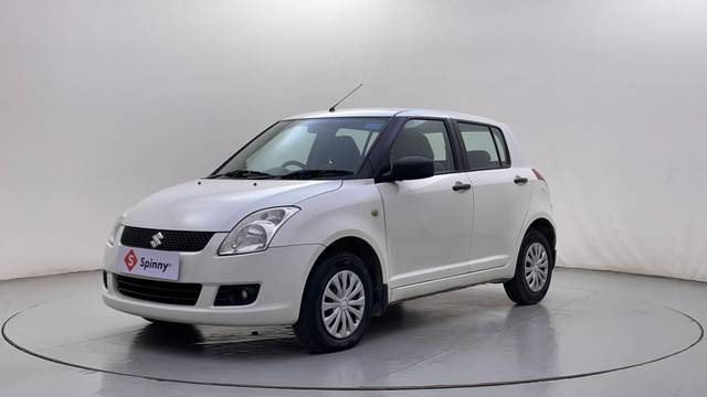 https://images10.gaadi.com/usedcar_image/4320973/original/903ce30ca952d01bce82689a3d853cba.JPG?imwidth=6400