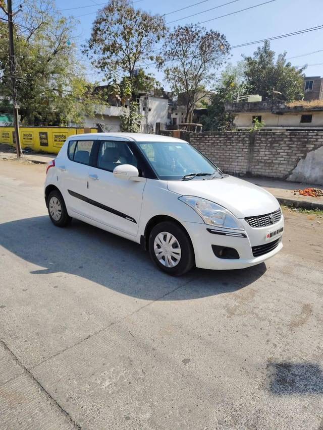 https://images10.gaadi.com/usedcar_image/4321054/original/processed_52425ca5ec48a320511d85bcb130e95b.jpg?imwidth=6400