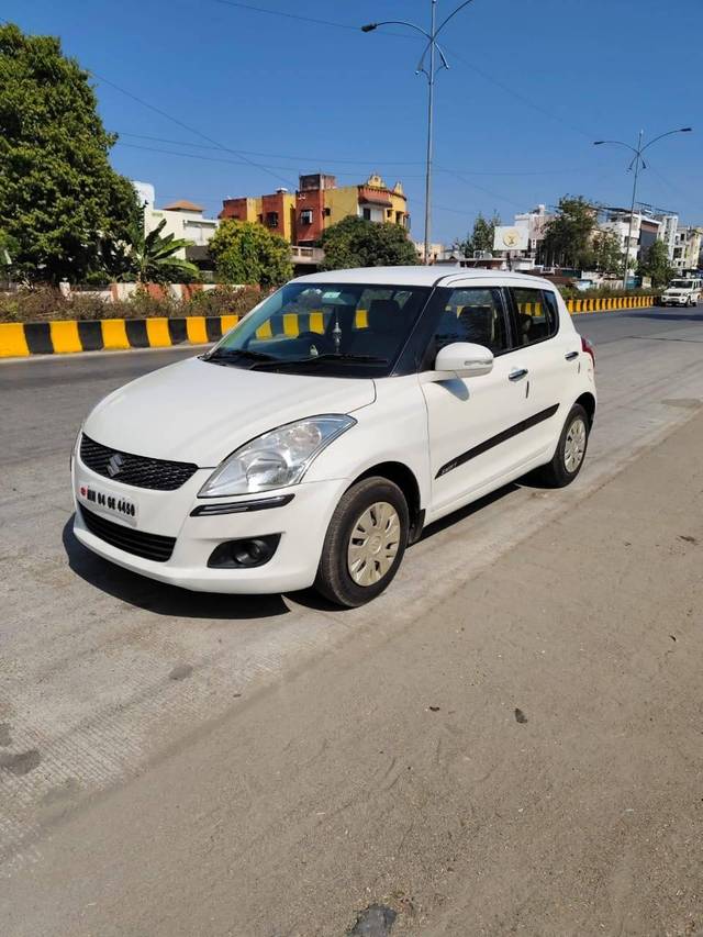 https://images10.gaadi.com/usedcar_image/4321054/original/processed_aff62c589824ff7dba0bc112350d9311.jpg?imwidth=6402