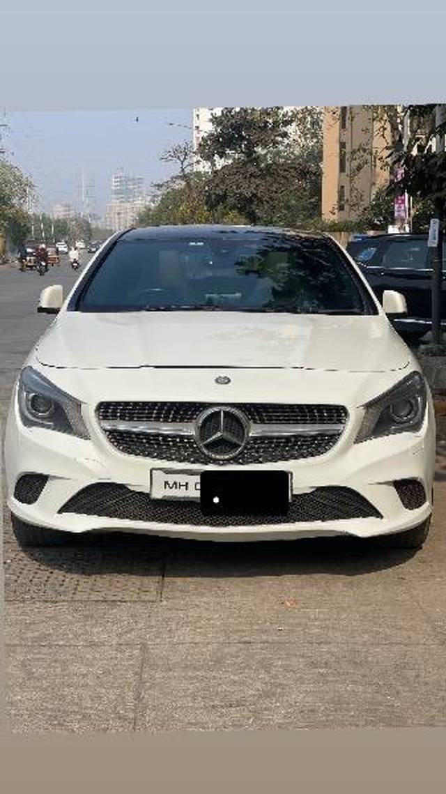 https://images10.gaadi.com/usedcar_image/4321203/original/00bbce68ae44efe654510365b520cf53.jpeg?imwidth=6400