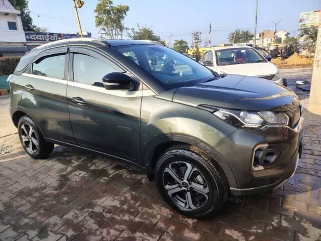 https://images10.gaadi.com/usedcar_image/4321276/original/processed_ff824b6a-9f7c-4baa-bc0e-2e536bbcc51a.jpg?imwidth=6400