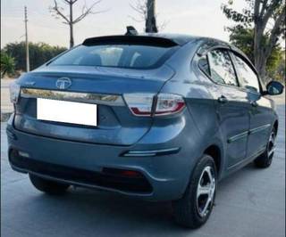 Tata Tigor 2017-2020 Tata Tigor 1.2 Revotron XE