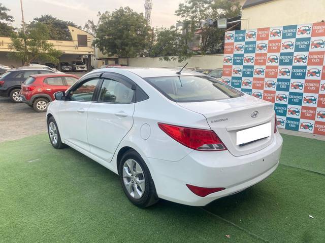 https://images10.gaadi.com/usedcar_image/4321373/original/processed_83ec6703b500b8ffd4300a70c174a1a5.jpg?imwidth=6402