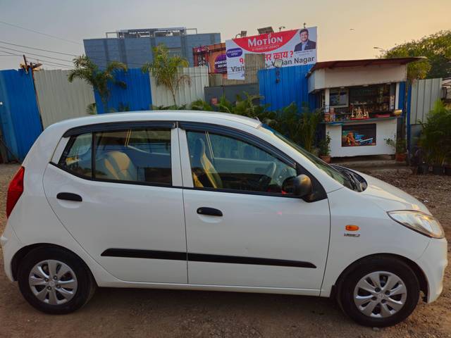 https://images10.gaadi.com/usedcar_image/4321428/original/processed_13c6395c8cdb64166f6d00494e0d8d79.jpg?imwidth=6401