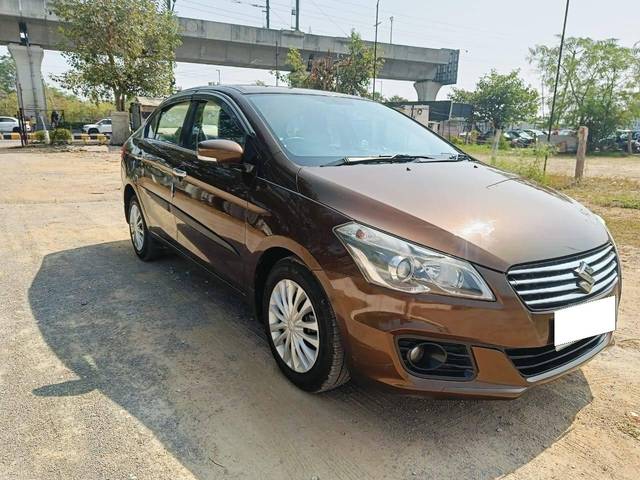 https://images10.gaadi.com/usedcar_image/4321436/original/processed_a7d7dcce2f51d33a065eae0e13dea5e8.jpg?imwidth=6400